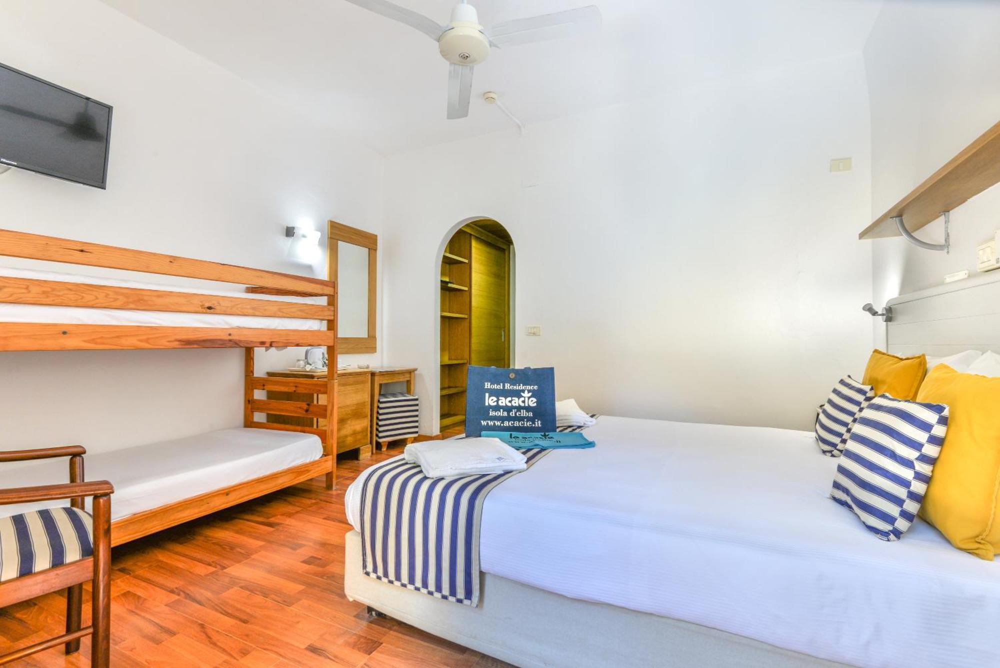 Hotel Le Acacie كابوليفيري المظهر الخارجي الصورة